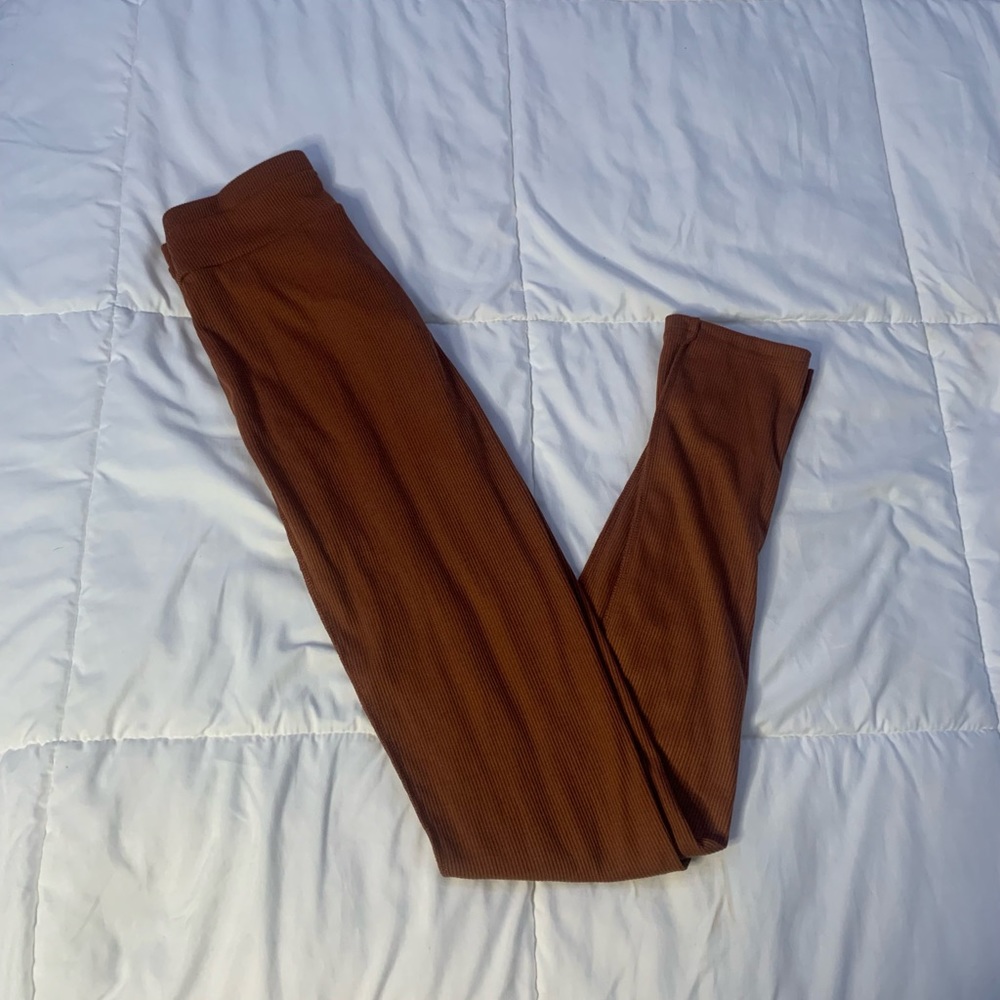 Brown leggings